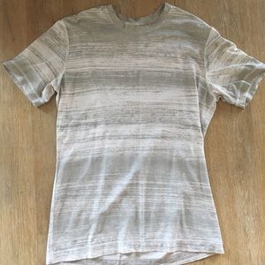 Lululemon Men’s Shirt